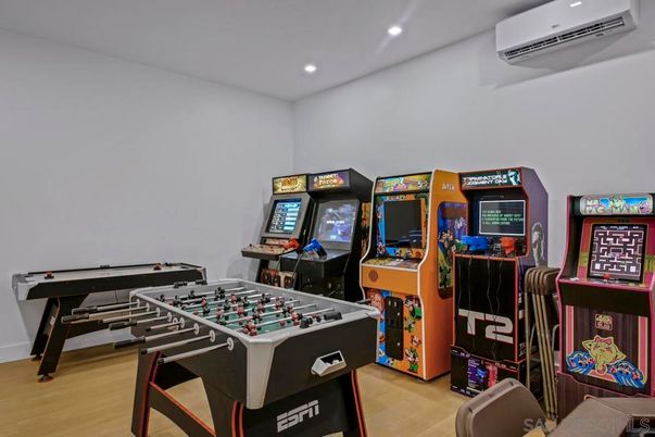 Game Room, Interior, Recessed Lighting, Wood Texture Flooring