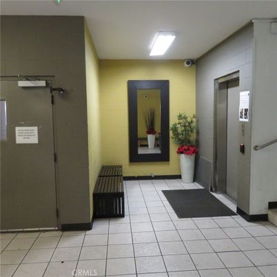 Elevator, Interior