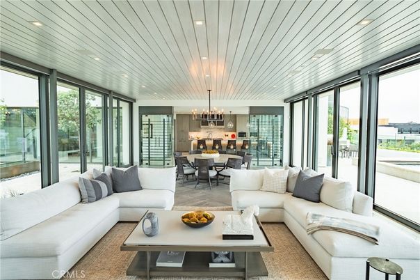 Chandelier, Dining room, Interior, Kitchen, Living room, Recessed Lighting