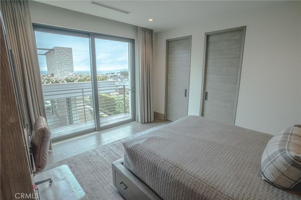 Bedroom, Interior, Recessed Lighting, Water, Wood Texture Flooring