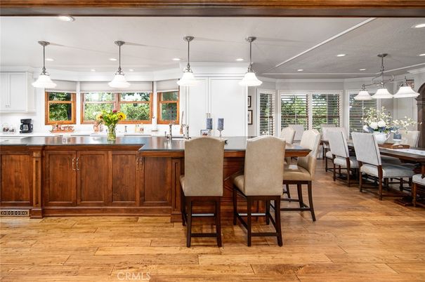 Dining room, Interior, Kitchen, Pendant Lights, Recessed Lighting, Wood Texture Flooring