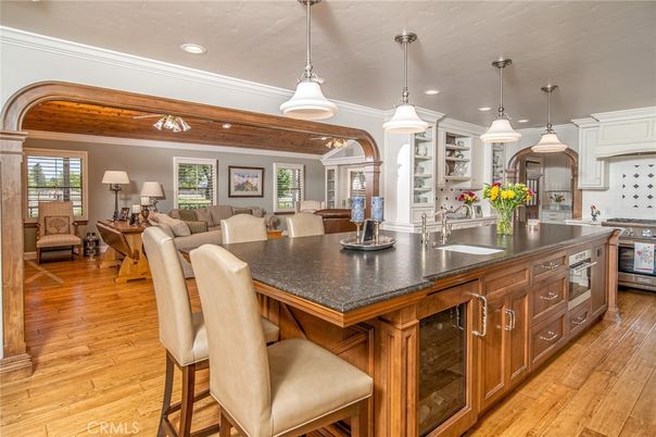 Interior, Kitchen, Living room, Pendant Lights, Recessed Lighting, Stainless Steel Appliances, Wood Texture Flooring