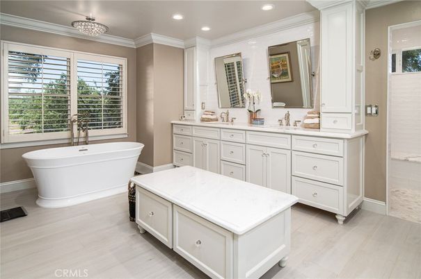 Bathroom, Dual Sink Vanities, Free Standing Baths, Interior, Recessed Lighting, Wood Texture Flooring