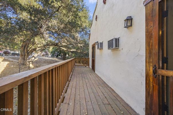 Exterior, Wood Texture Flooring