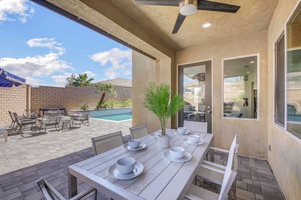 Exterior, Fireplace, Pool