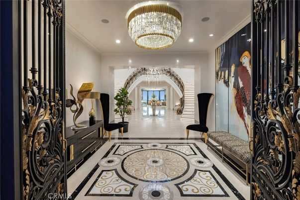 Chandelier, Interior, Recessed Lighting