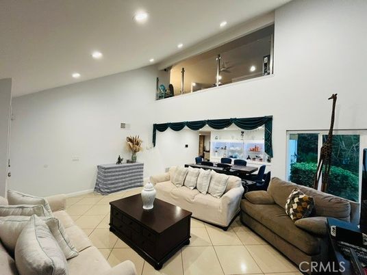 Dining room, Interior, Living room, Recessed Lighting