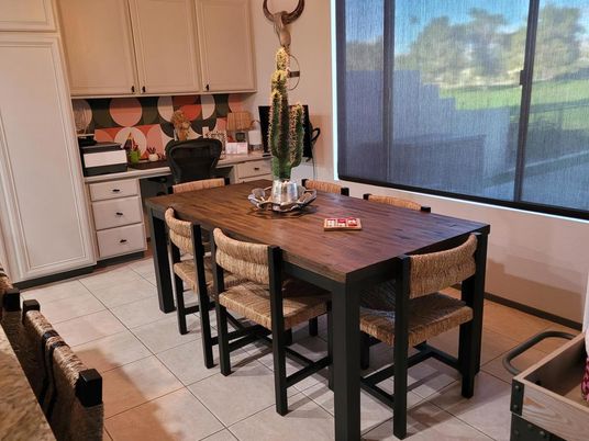 Dining room, Interior