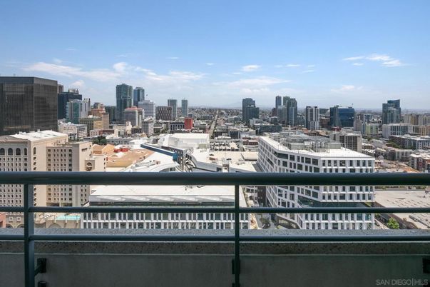 Exterior, Other, Skyline