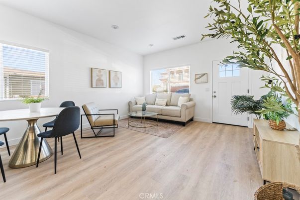 Dining room, Interior, Living room, Recessed Lighting, Wood Texture Flooring