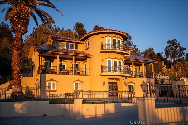 Exterior, Facade, Solar Panels, Mediterranean