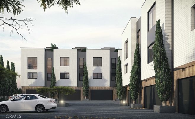 Exterior, Facade, Rowhouse