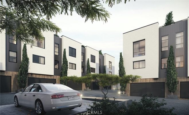 Attached, Exterior, Facade, Rowhouse