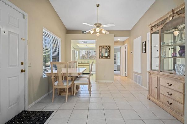 Dining room, Interior, Recessed Lighting
