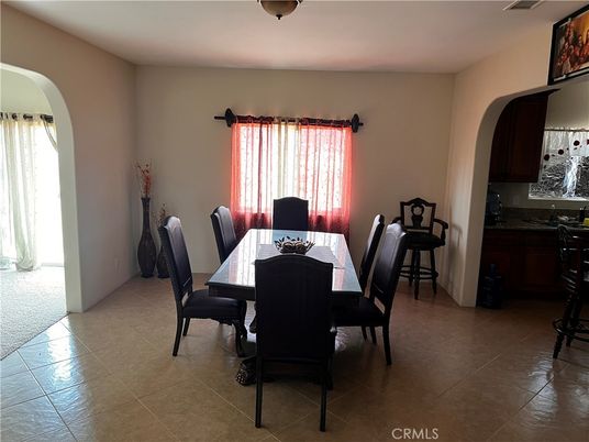 Dining room, Interior