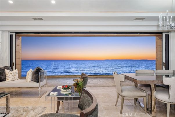 Dining room, Interior, Living room, Recessed Lighting, Water