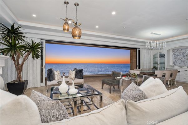 Dining room, Interior, Living room, Pendant Lights, Recessed Lighting, Water, Wood Texture Flooring