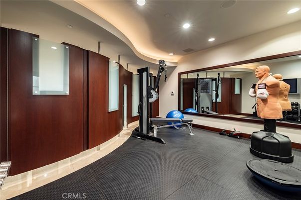 Fitness Equipment, Interior, Recessed Lighting