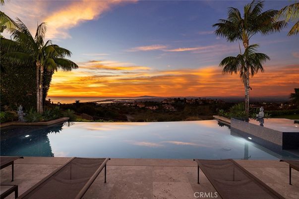 Exterior, Lake, Pool