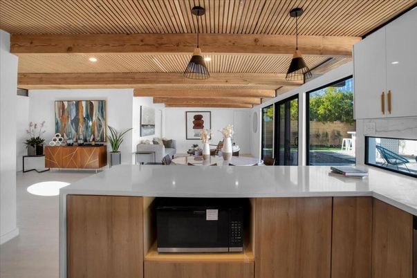 Interior, Pendant Lights, Recessed Lighting, Wooden Beams, Wooden Ceilings