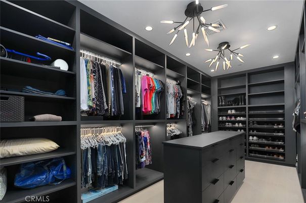 Interior, Pendant Lights, Recessed Lighting, Walk-in Closets