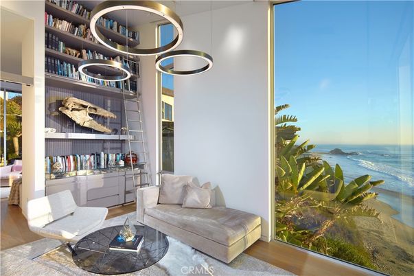 Interior, Living room, Pendant Lights, Water, Wood Texture Flooring