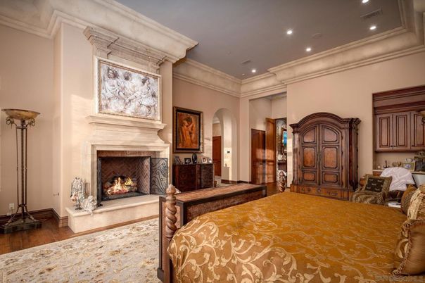 Bedroom, Fireplace, Interior, Recessed Lighting, Wood Texture Flooring