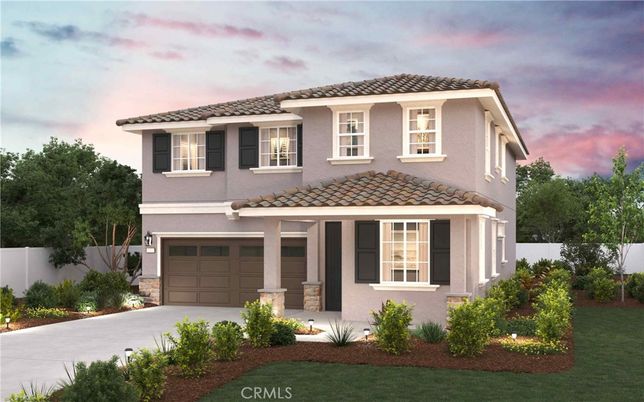 Attached, Exterior, Facade, Mediterranean