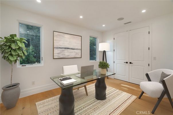 Home Office, Interior, Recessed Lighting, Wood Texture Flooring