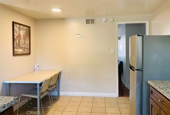 Dining room, Interior, Kitchen, Recessed Lighting