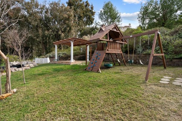 Backyard, Exterior, Playground