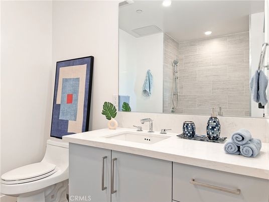 Bathroom, Interior, Recessed Lighting
