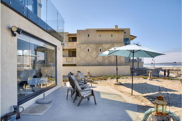 Backyard, Exterior, Water