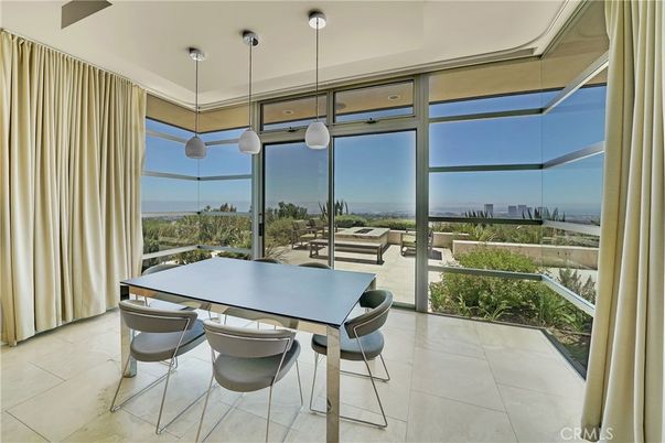 Dining room, Interior, Pendant Lights, Sun Room