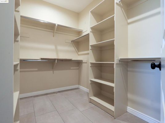 Interior, Walk-in Closets