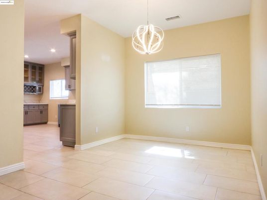 Empty room, Interior, Kitchen, Pendant Lights, Recessed Lighting