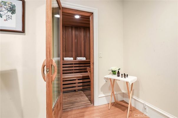 Interior, Recessed Lighting, Sauna Room