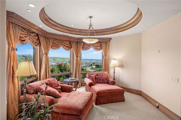 Interior, Living room, Pendant Lights, Recessed Lighting