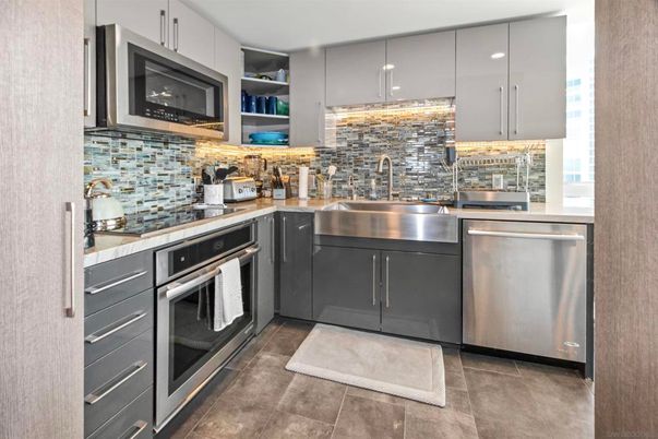 Interior, Kitchen, Stainless Steel Appliances
