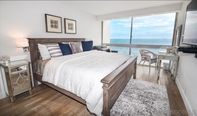 Bedroom, Interior, Water, Wood Texture Flooring