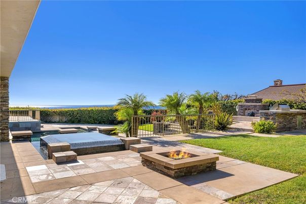 Backyard, Exterior, Water