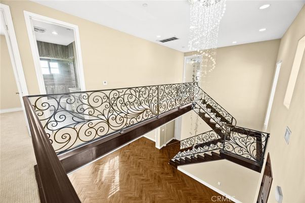 Chandelier, Interior, Recessed Lighting, Wood Texture Flooring