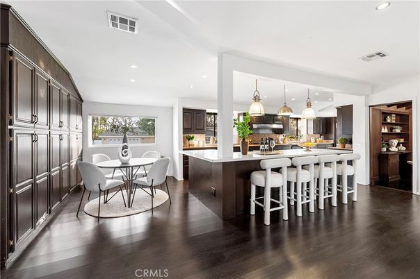 Dining room, Interior, Kitchen, Pendant Lights, Recessed Lighting, Wood Texture Flooring