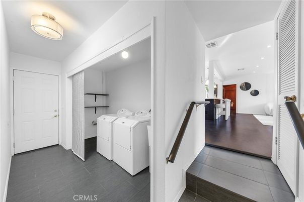 Interior, Recessed Lighting, Washer