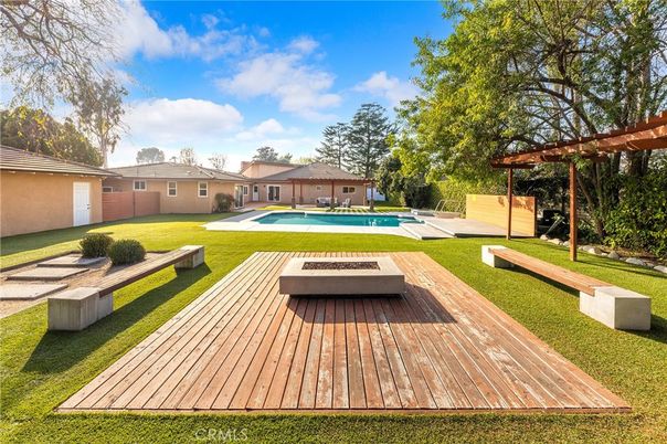 Backyard, Exterior, Pool