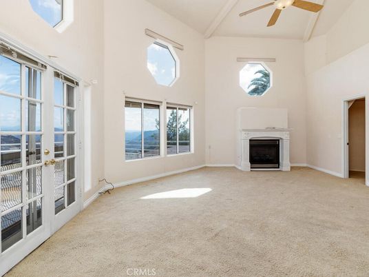 Empty room, Fireplace, Interior