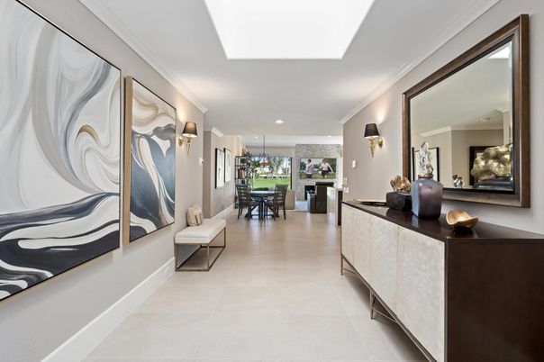 Chandelier, Dining room, Interior, Recessed Lighting