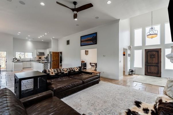 Interior, Kitchen, Living room, Pendant Lights, Recessed Lighting