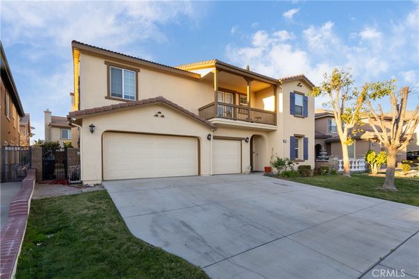 Attached, Backyard, Exterior, Facade, Mediterranean