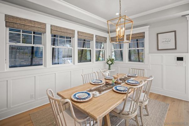 Dining room, Interior, Pendant Lights, Recessed Lighting, Wood Texture Flooring